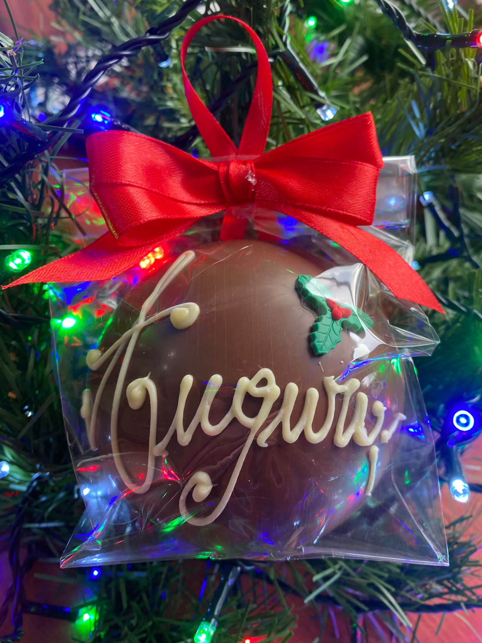 Sfera di Cioccolato Personalizzabile – 100 g